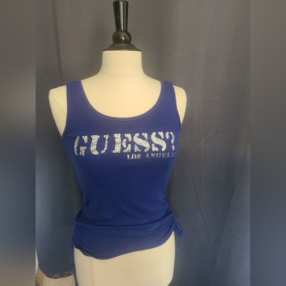 Tops - Picture 3 of 5